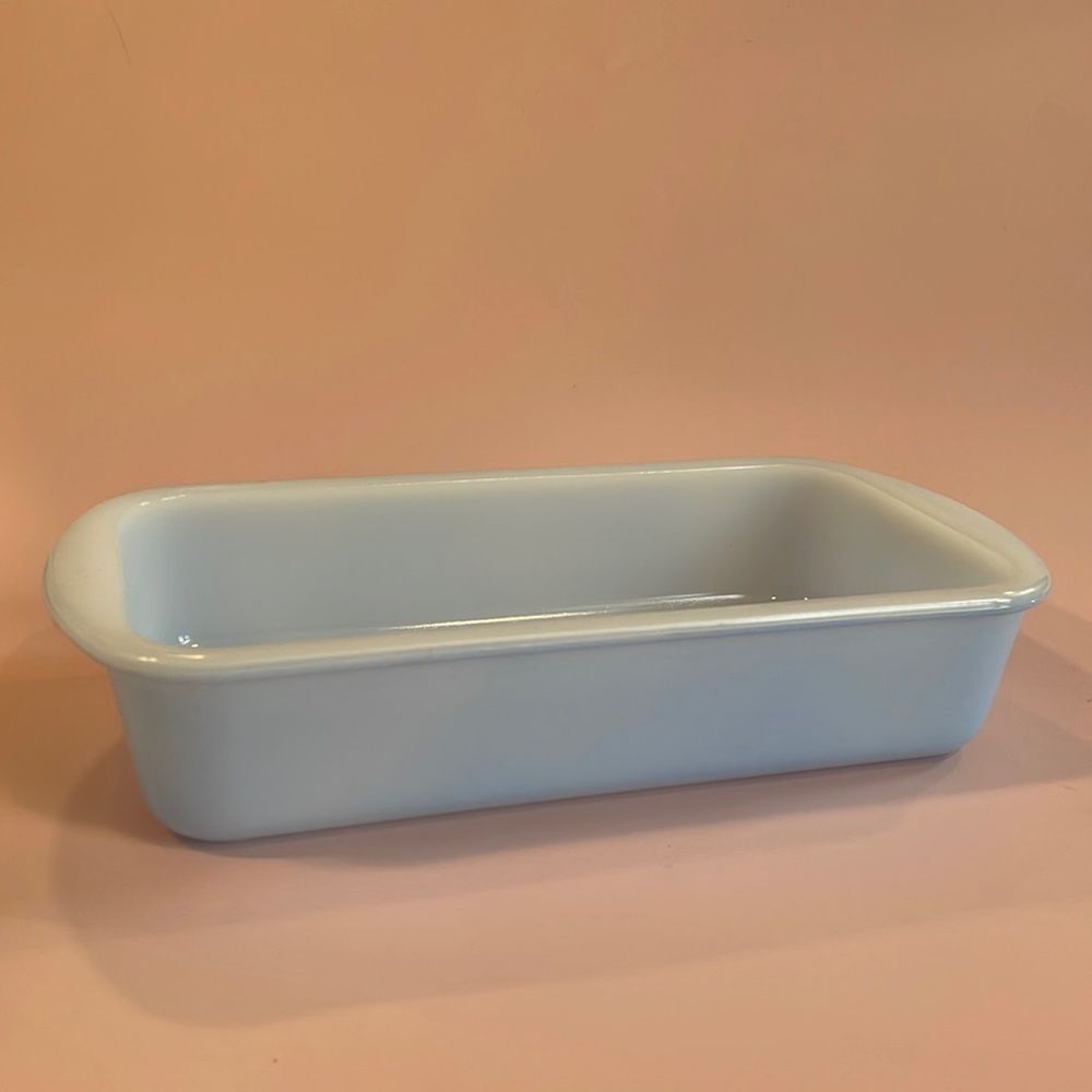 VINTAGE GLASBAKE MILK GLASS LOAF DISH. PALE BLUE. J-265. 9 1/2" X 5 3/4”
